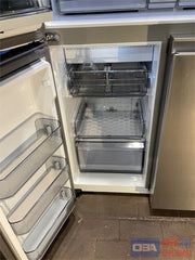 SAMSUNG REFRIGERATOR (RF23DB9600QL) SAMSUNG REFRIGERATOR (RF23DB9600QL)