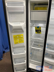 GE REFRIGERATOR (GSS25GGPBB) GE REFRIGERATOR (GSS25GGPBB)