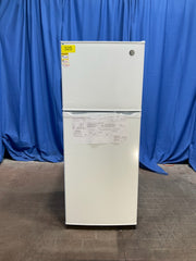 GE REFRIGERATOR (GPE12FGKEWW)