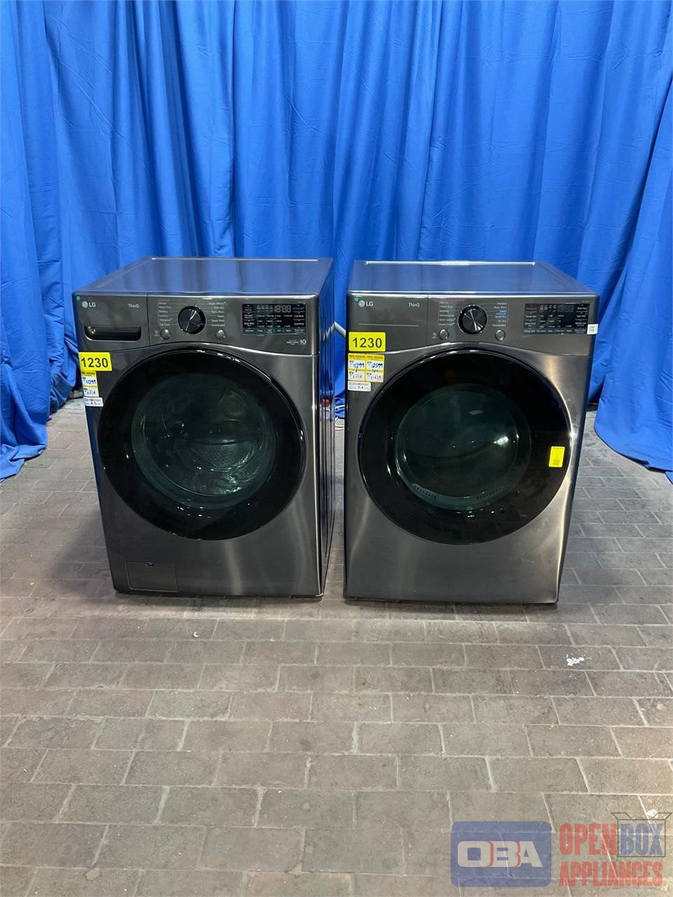 LG WASHER & ELECTRIC DRYER SET