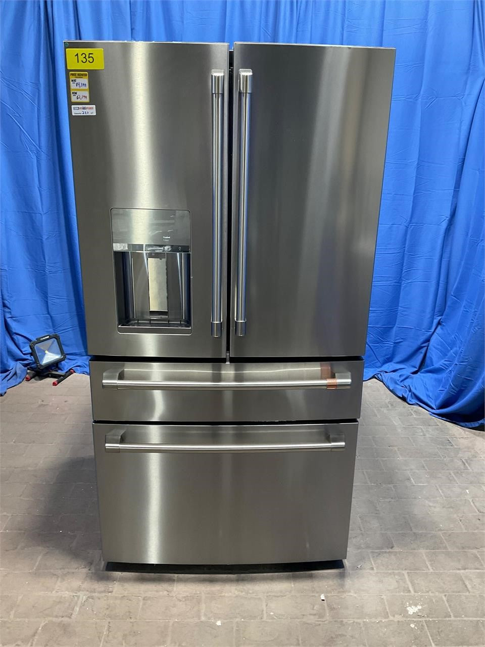 GE CAFE REFRIGERATOR (CVE28DP2NJS)