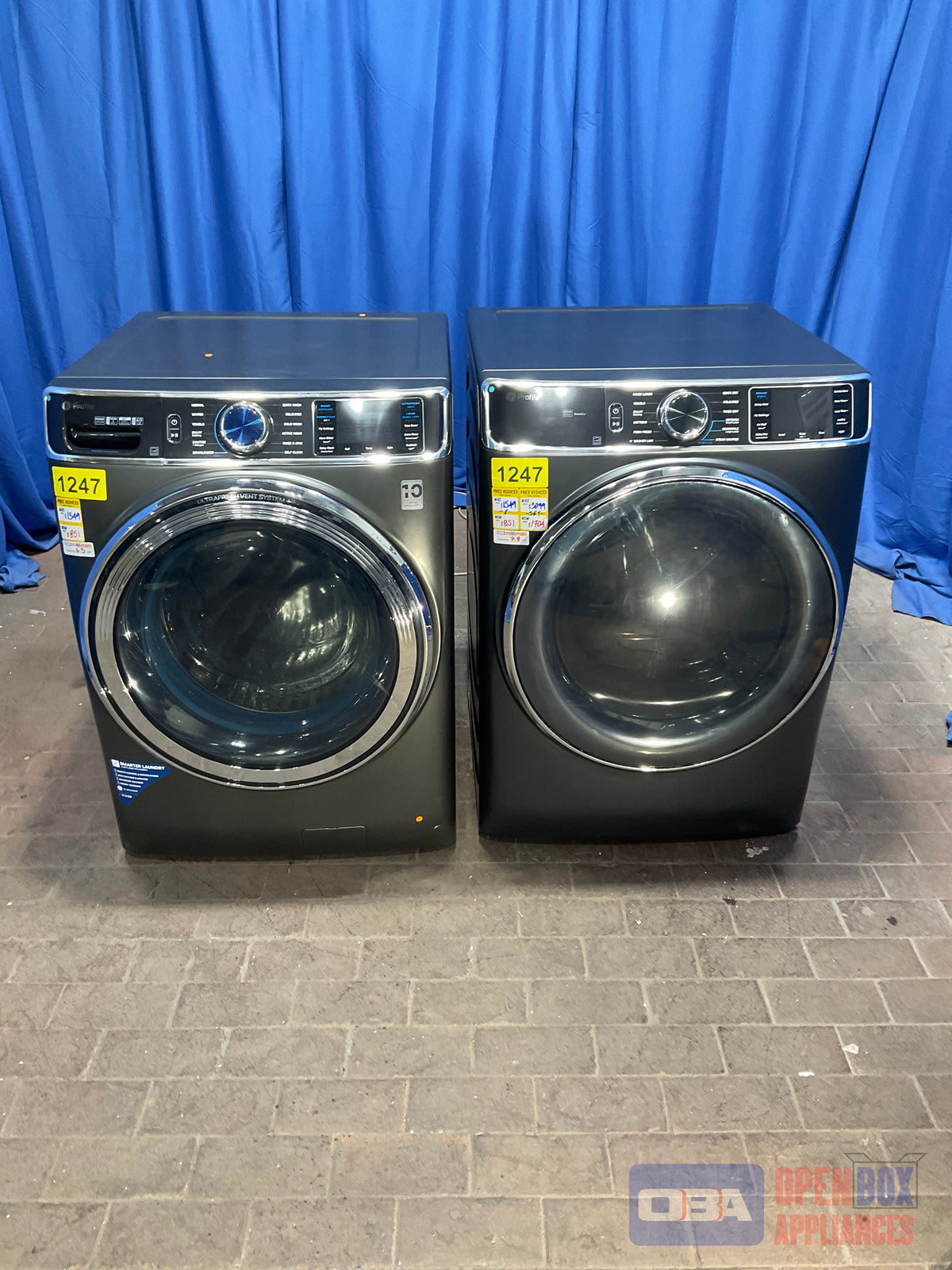 GE WASHER & ELECTRIC DRYER SET