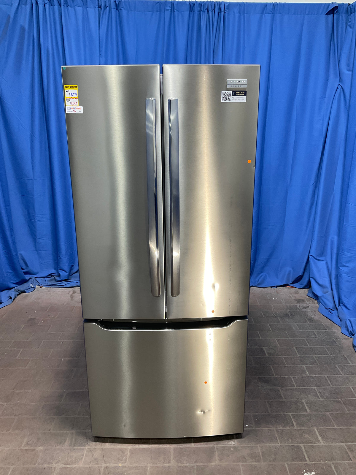 FRIGIDAIRE FRENCH DOOR REFRIGERATOR (GRFN2023AF00)