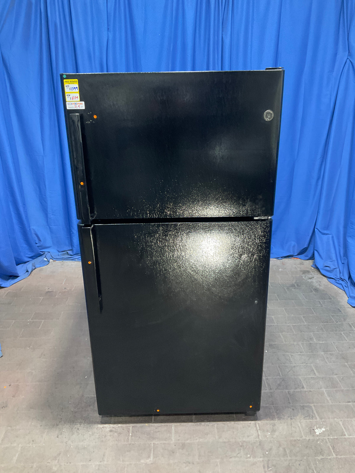 GE TOP FREEZER REFRIGERATOR (GIE22JTNRBB)