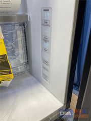 SAMSUNG REFRIGERATOR (RF29BB86004M)