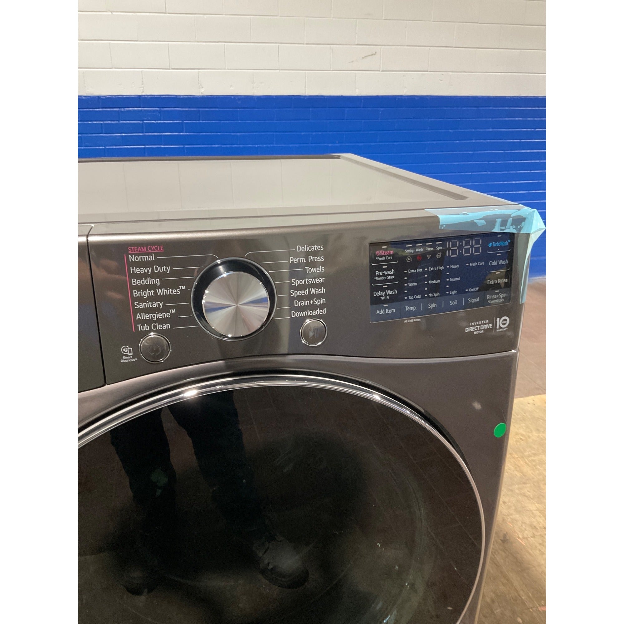 LG 5.0 cu. ft. Front Load Washer with TurboWash 360 and 7.4 cu. ft.  ELECTRIC Dryer with TurboSteam and Built-In Intelligence