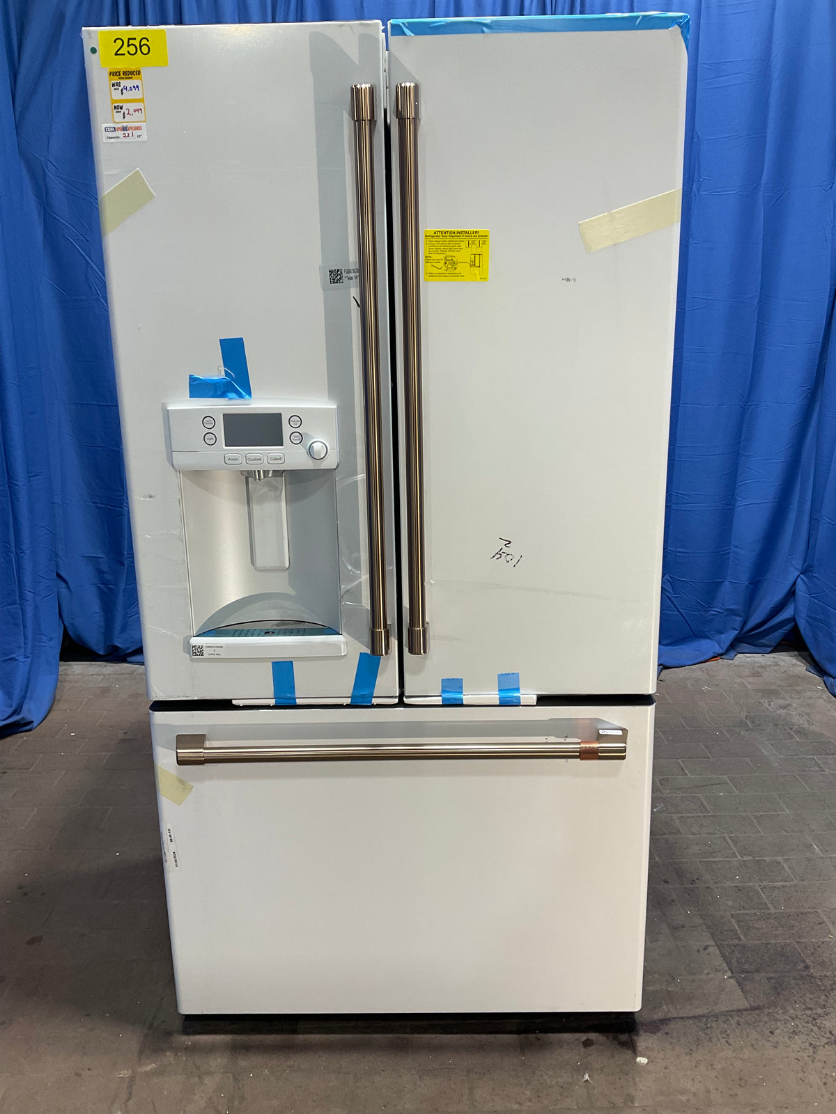 GE CAFE REFRIGERATOR (CYE22TP4MLW2)