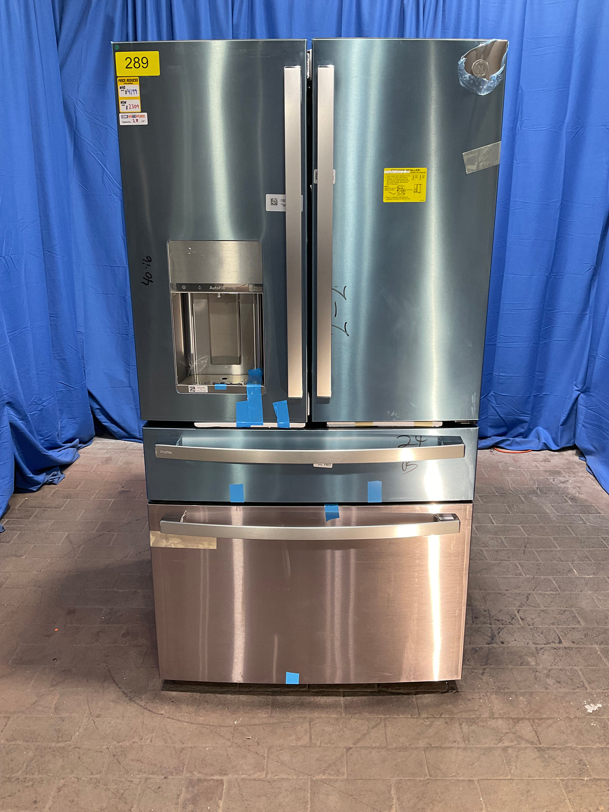 GE Profile Refrigerator (PVD28BYNHFS)