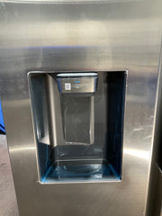 SAMSUNG REFRIGERATOR (RS22T5201SR)