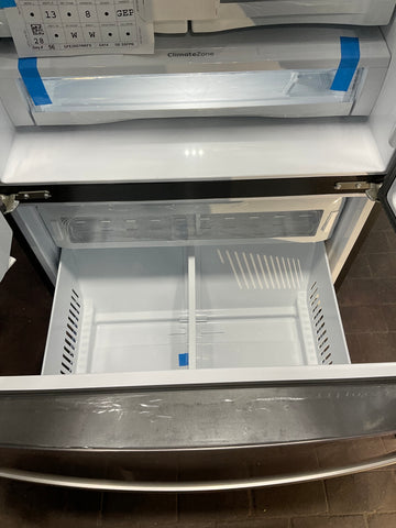 GE REFRIGERATOR (GFE28GYNFS)