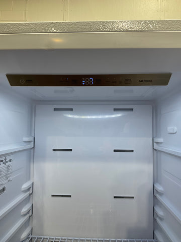 HISENSE UPRIGHT FREEZER (CFU14N6AWE)