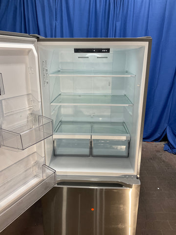 Midea Refrigerator (MRB19B7AST)