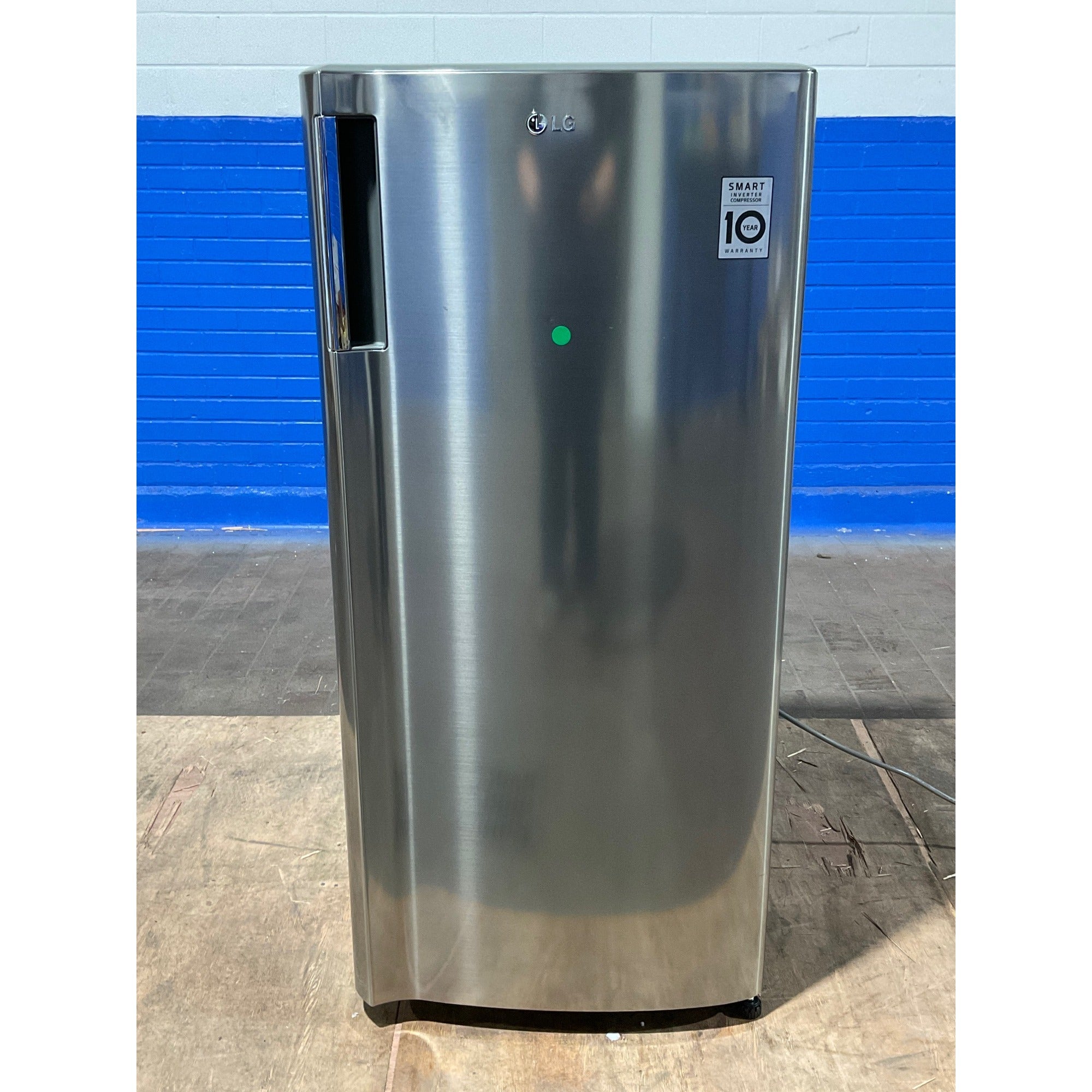 LG 6 cu. ft. Single Door Refrigerator LRONC0605V